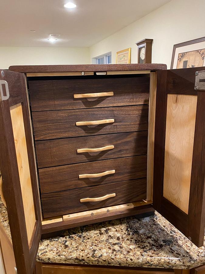 Hand Gun Cabinet