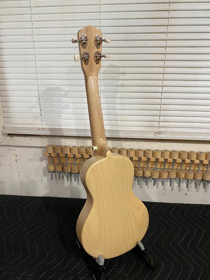 No. 30 Concert Ukulele