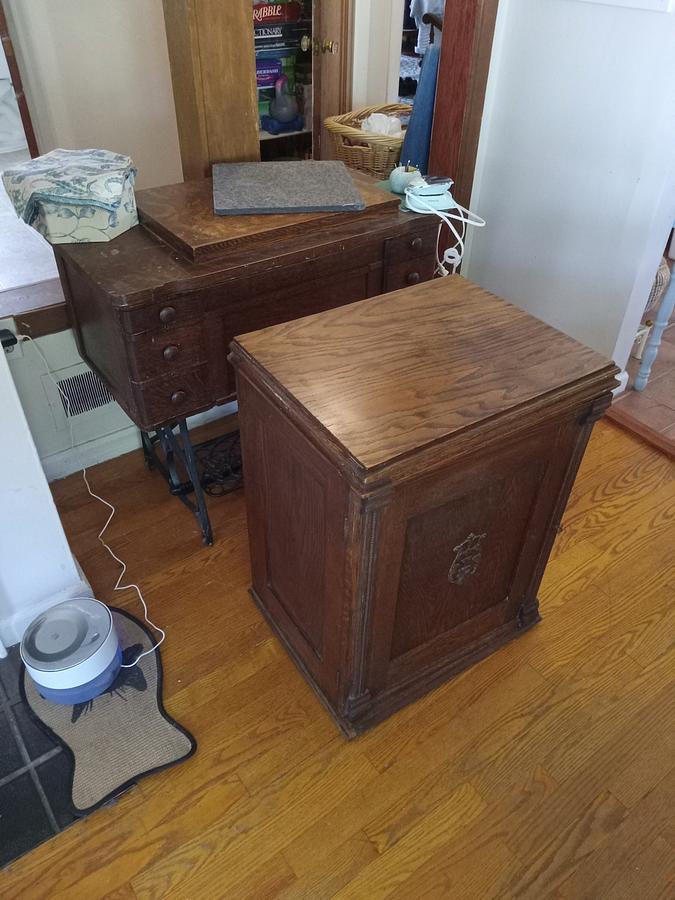 1911 sewing machine cabinet 