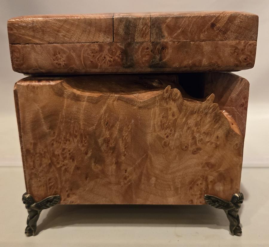 Maple wood burl keepsake box