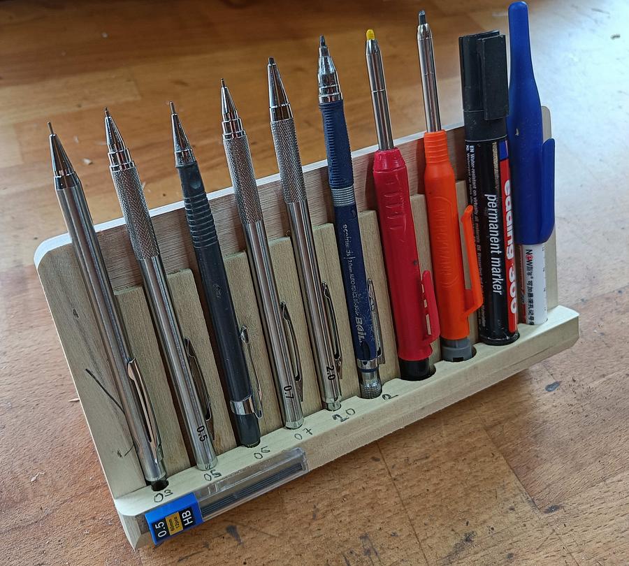 Pencil carrier