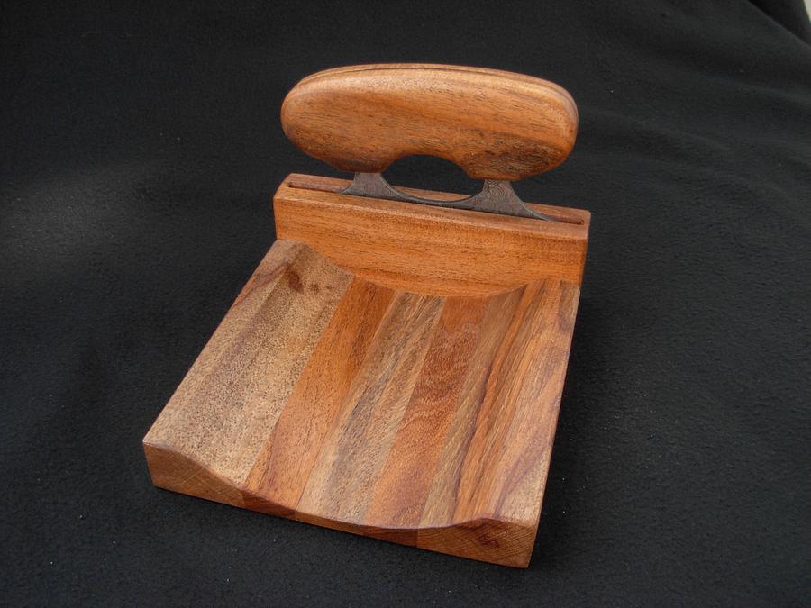 Ulu Knife and Cutting Board