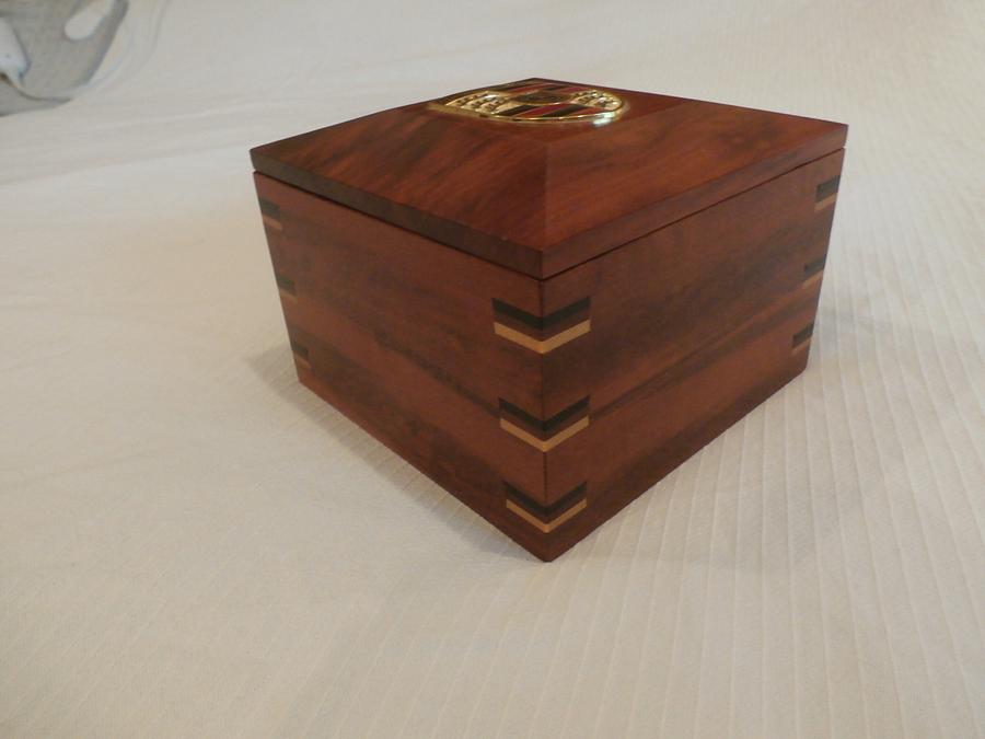 Porsche Crest Box