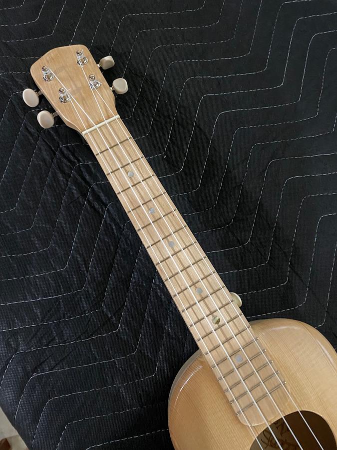No. 30 Concert Ukulele