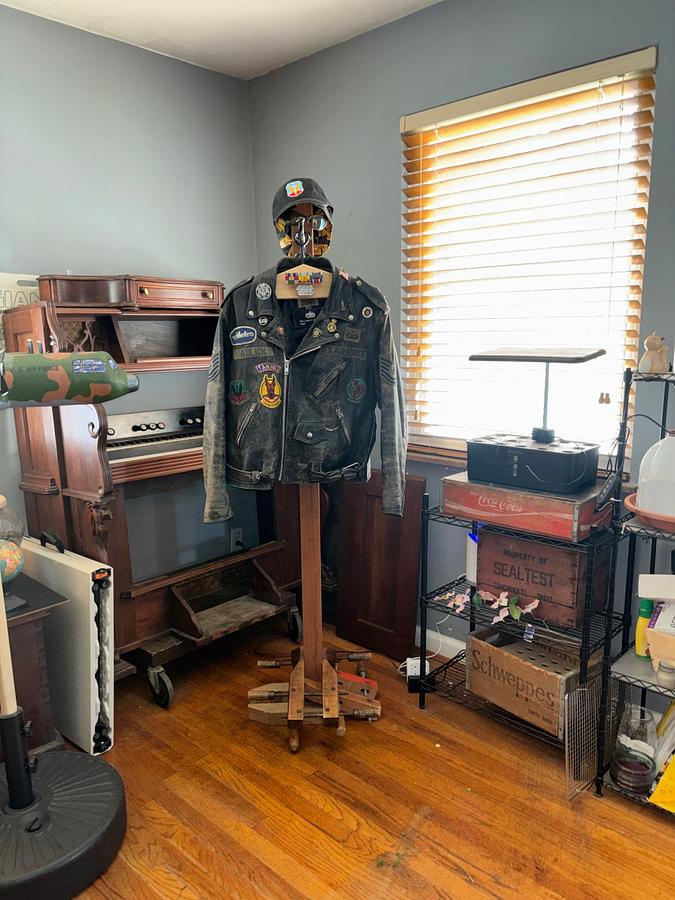 Coat hangar