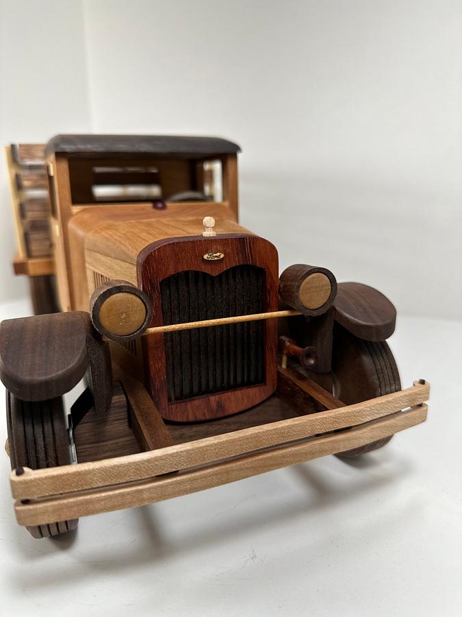T&J 1929 Stakebed Truck
