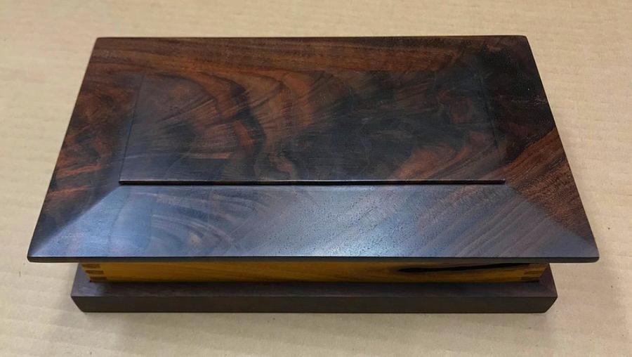 Walnut and Hedge Keepsake Box