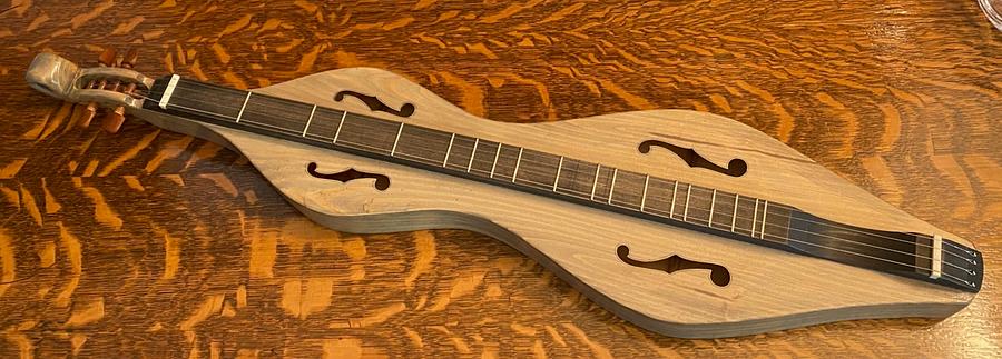 Hourglass Dulcimer No. 25