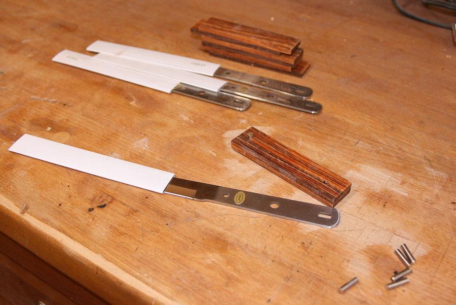 steak knives