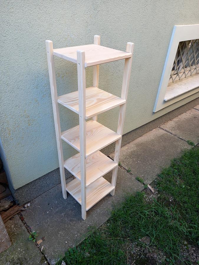 SHOE RACK / SHELVE