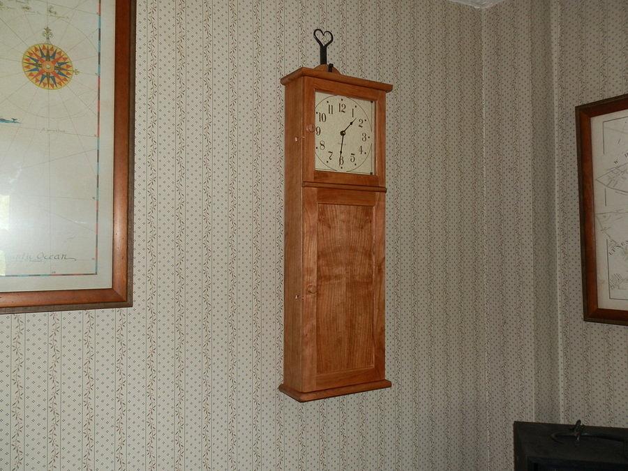 Hanging Shaker Wall Clock