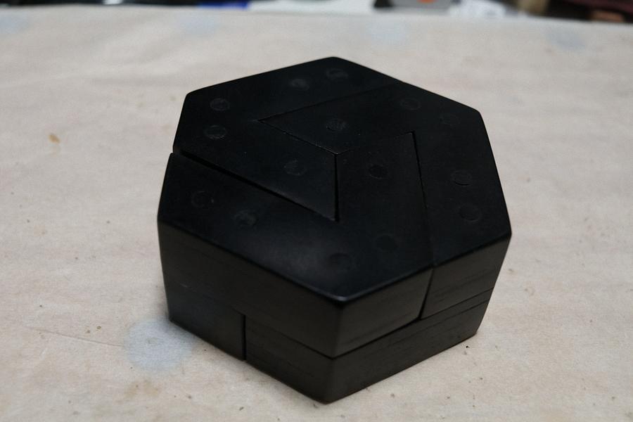 HEXAGON Puzzle.