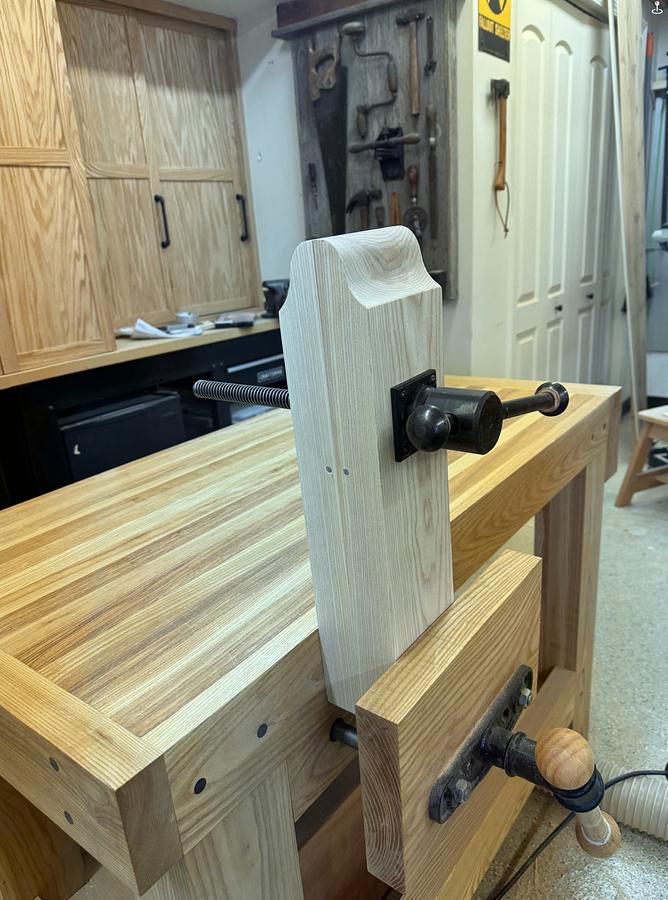 Another workbench vise