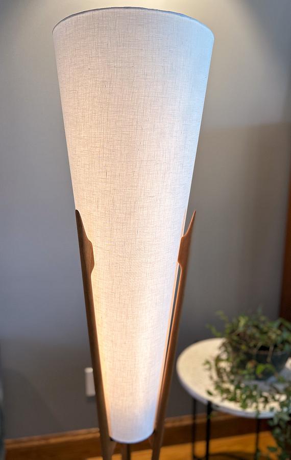 Modeline 1525 Floor Lamp Replica