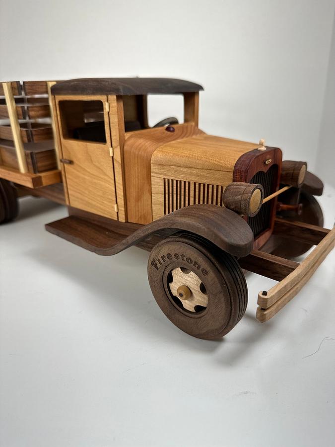 T&J 1929 Stakebed Truck