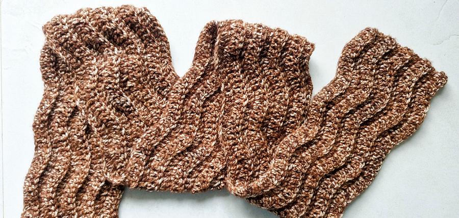 Easy Crochet Textured Ripple Tweed Scarf
