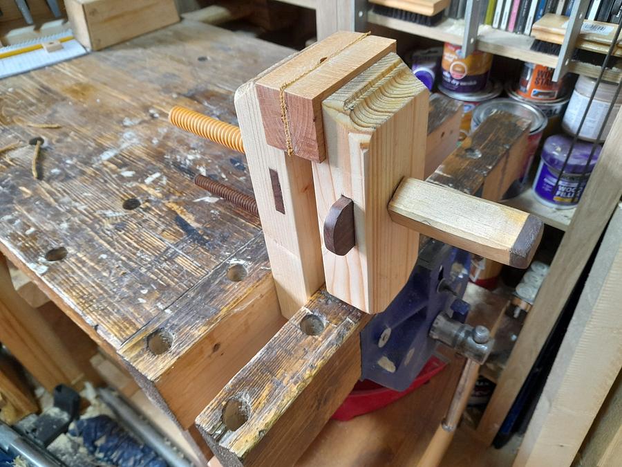 Mini High Vise