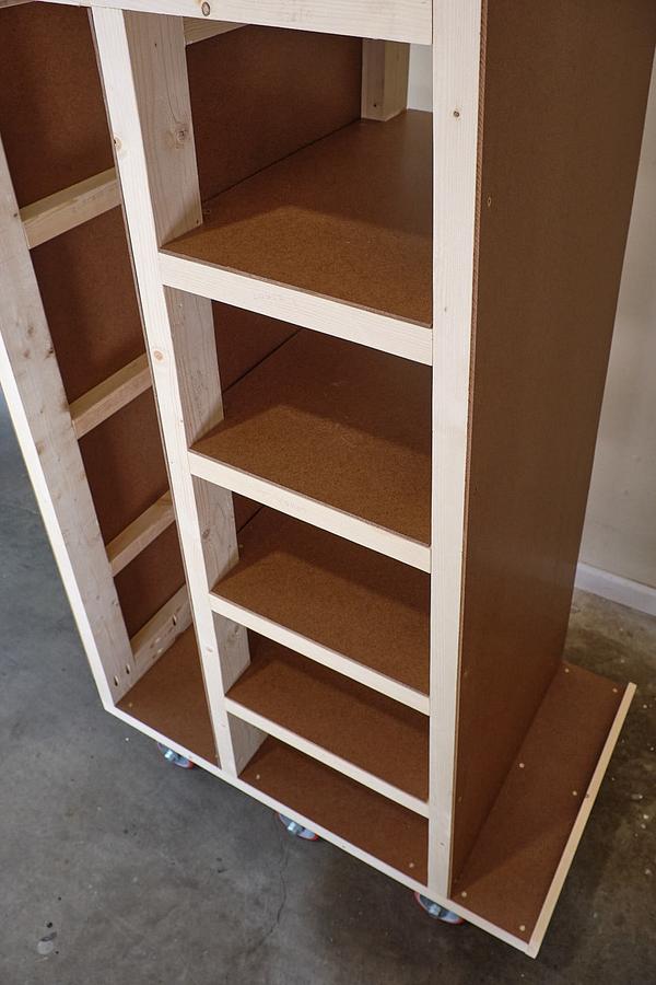 Scrap Lumber Rack for a Tricky Room