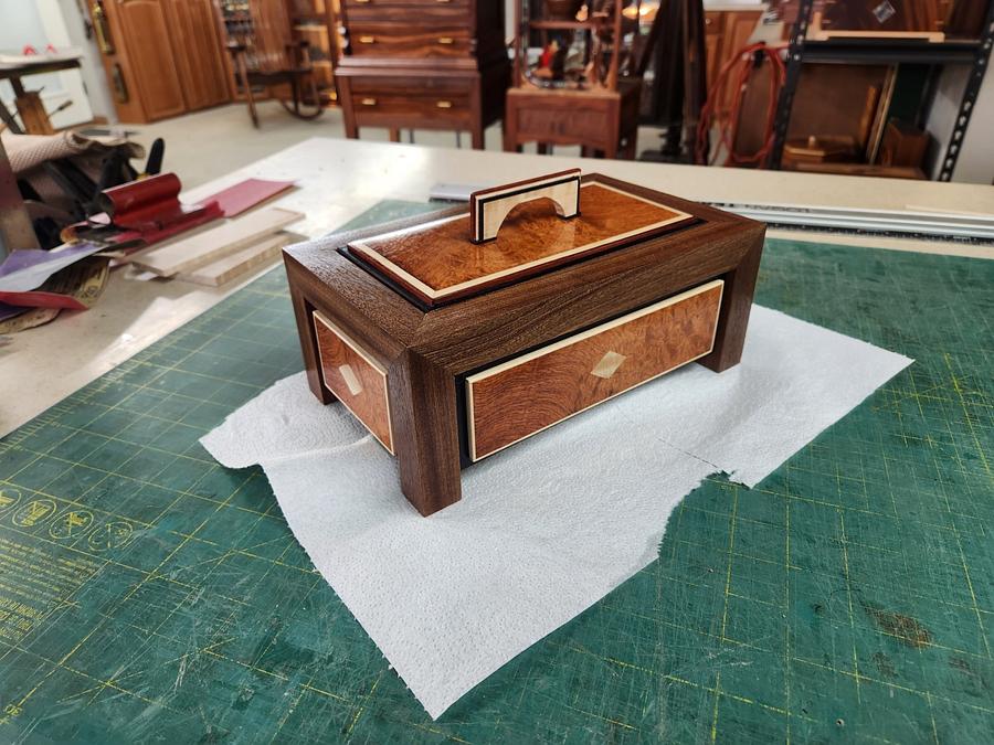 Box, ambonia burl focus