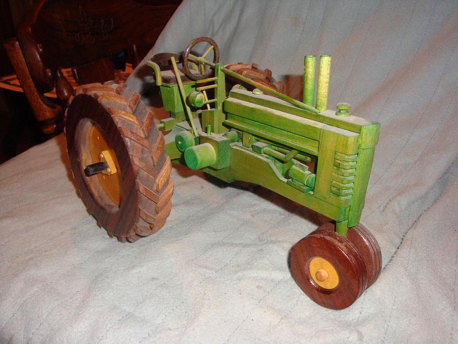 JOHN DEERE