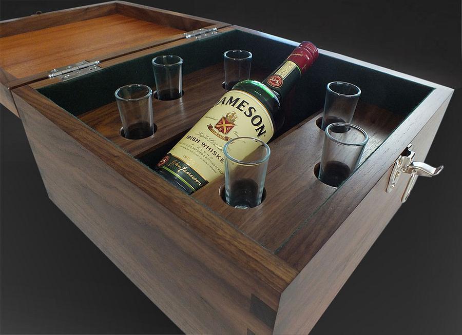 6 Shot Whiskey Box