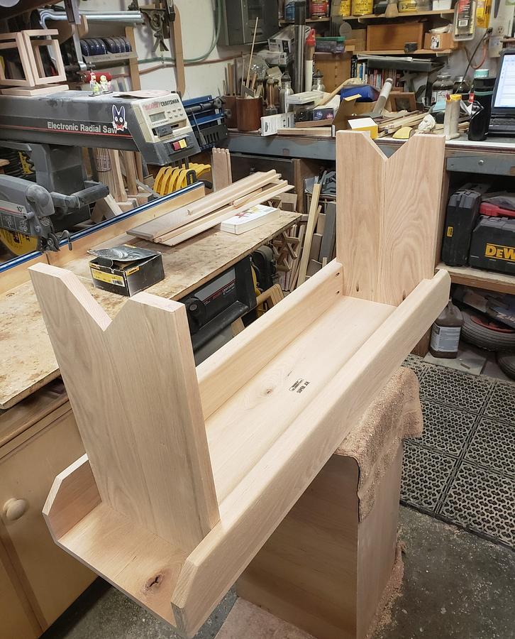 Custom entryway bench