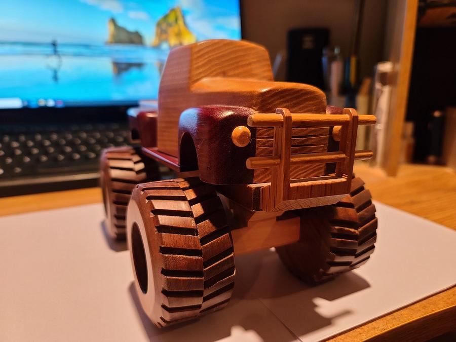 mini monster truck 