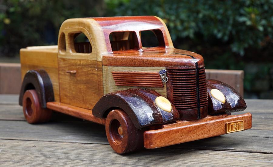 1937 Aussie Ford Ute Replica Model in timber “scratch built” - A gift for an old friend!  Finished!