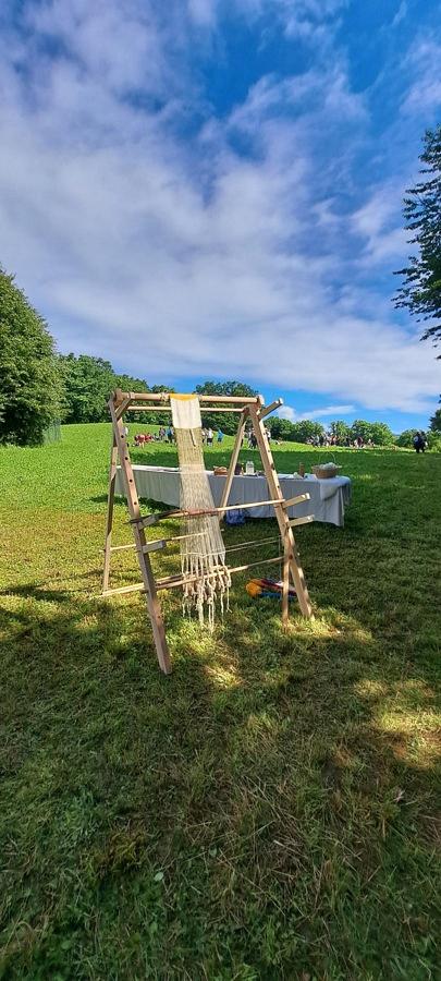 WEAVING LOOM