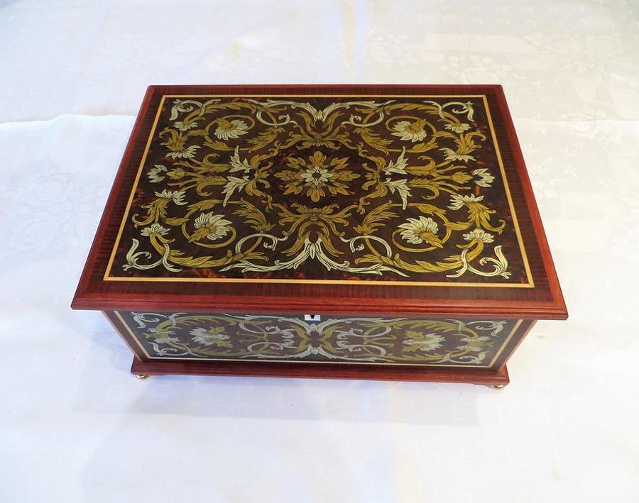 Charlotte - Boulle style marquetry box number 2