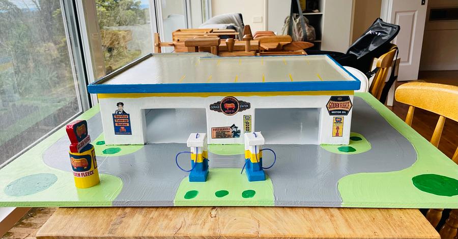  I made a Golden Fleece Matchbox Garage for the Community Fundraiser an icon Aussie livery.