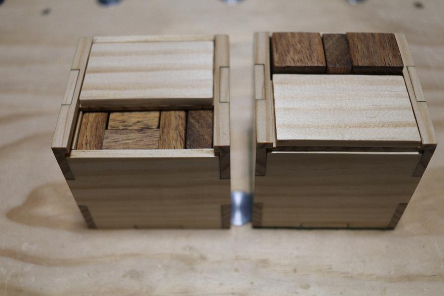 “Guillotine” Packing Puzzle.