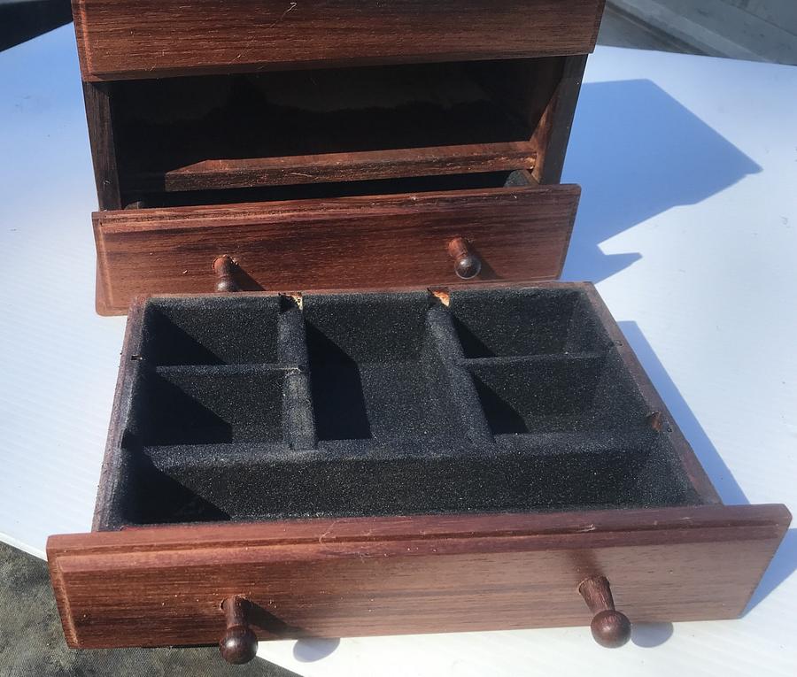 Tasmanian Blackwood and Silky Oak Jewelery Box