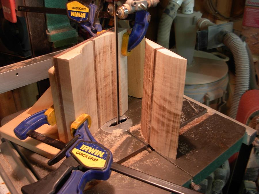 Ulu Knife Cutting Board and Holder