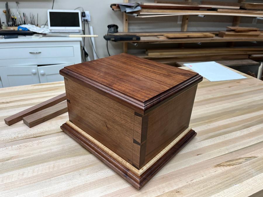 Urn for Woodworking Neighbor