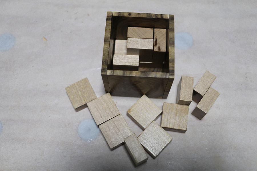 “Half Cubes” Packing Puzzle.