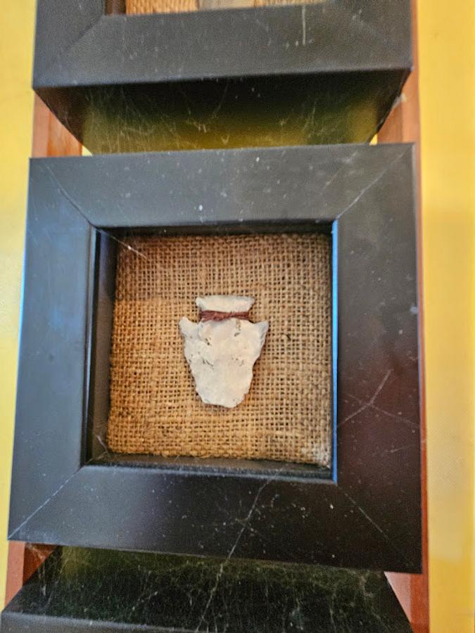 Arrow Head Frame(s)