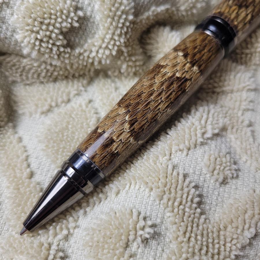 Rattle Snake pen