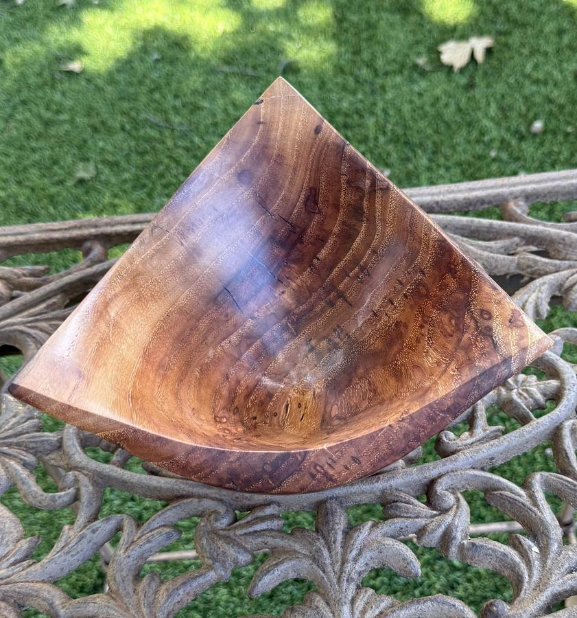 Tricornered Pecan Bowl