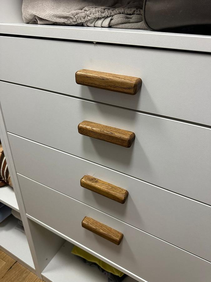 OAK FURNITURE HANDLES