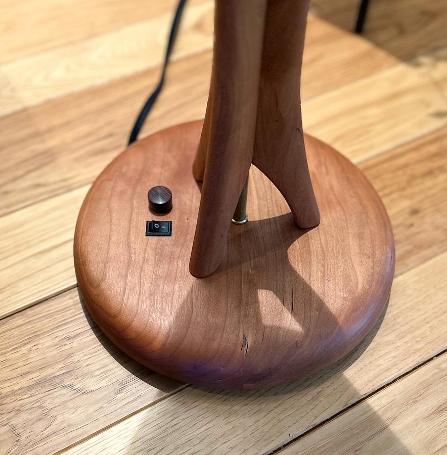 Modeline 1525 Floor Lamp Replica