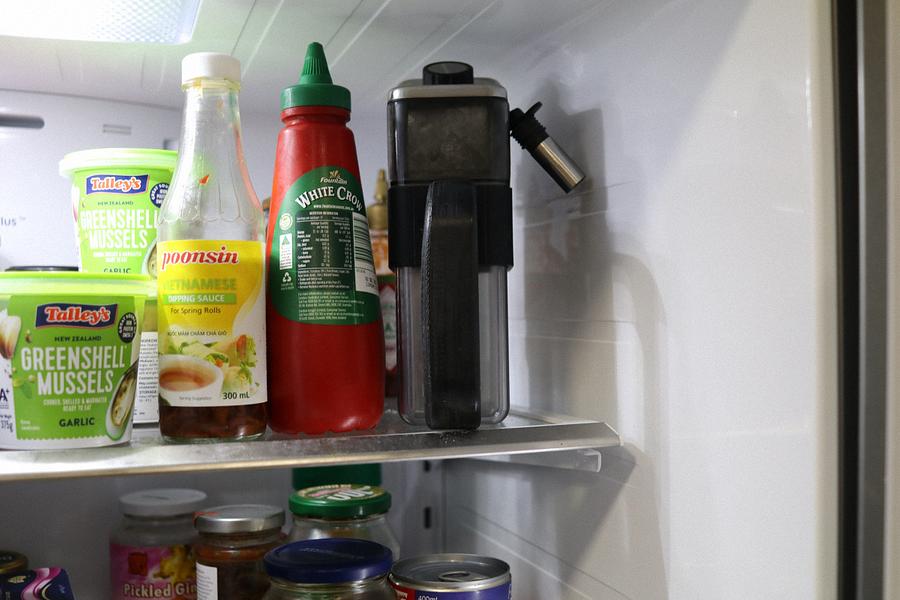 3D Printed handle (for a De Longhi Milk Container).