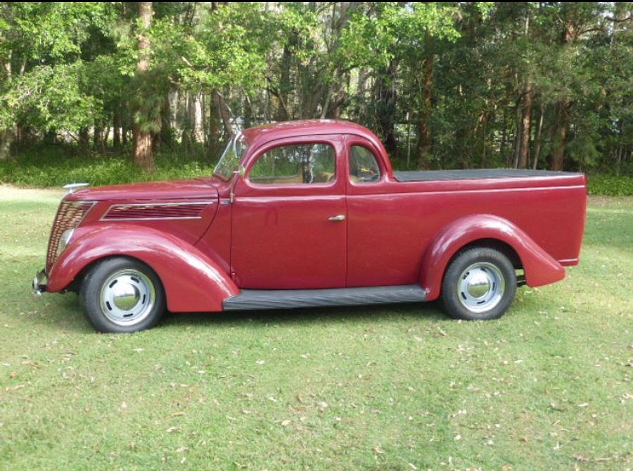 1937 Aussie Ford Ute Replica Model in timber “scratch built”  - A gift for an old friend!