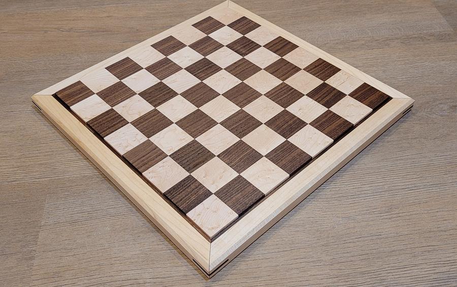 Chess board 