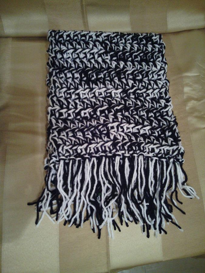 Black & White Scarf