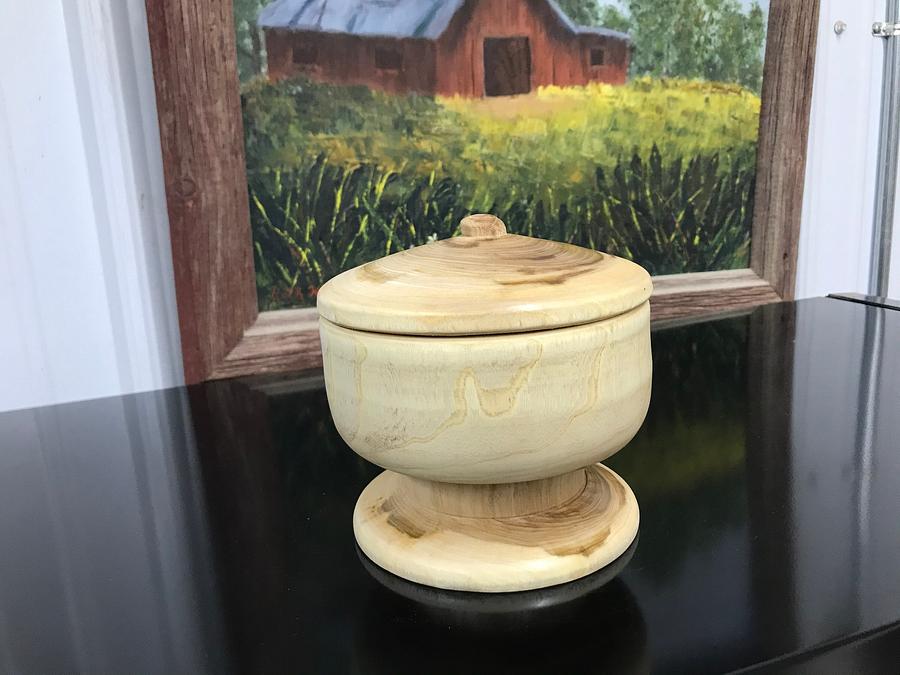 Lidded bowl