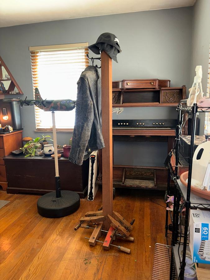 Coat hangar