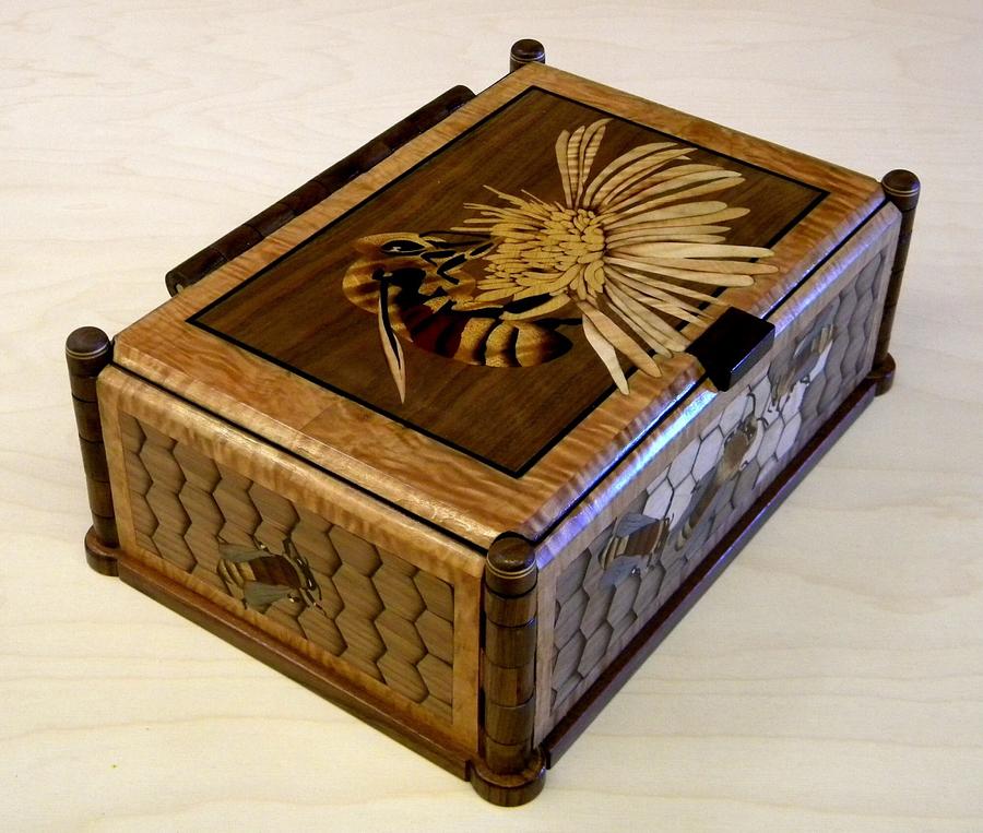 Birds and Bees, A Reversible Marquetry Box