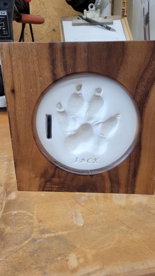 DOG MEMORIAL SHADOW BOX