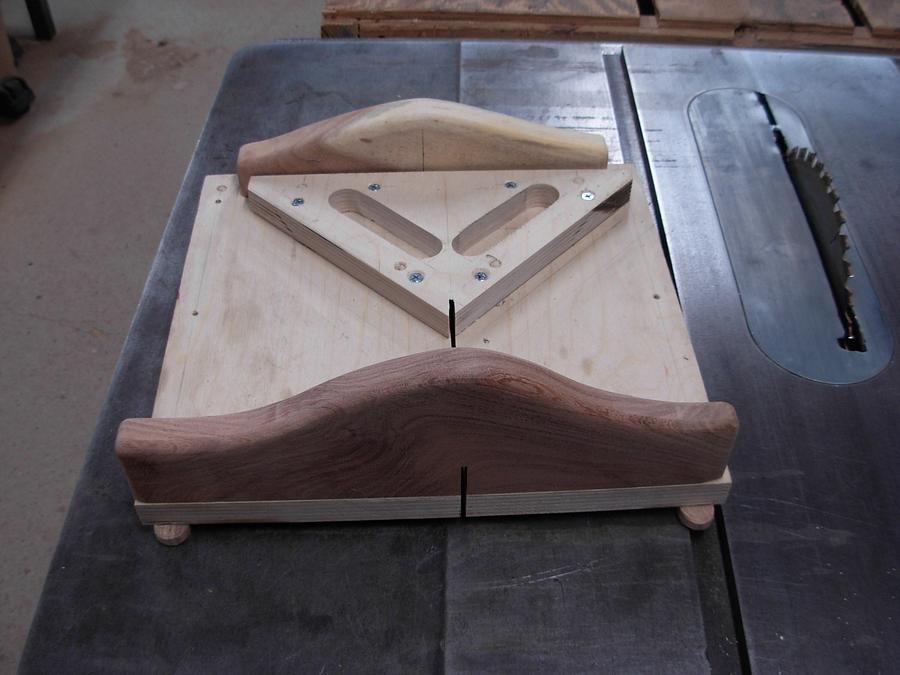 Miter Sled for Table Saw